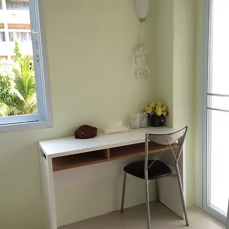 Papangkorn House Hotel Surat Thani Room photo