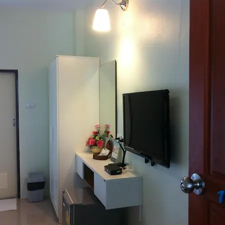 Papangkorn House Hotel Surat Thani Room photo
